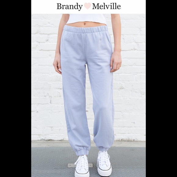 Brandy Melville Pants - Brandy Melville Rosa Sweatpants